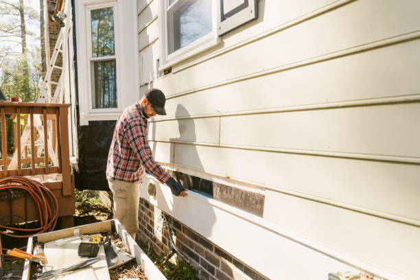 Top rated local Emergency Siding Repair specialists in White Hall, IL